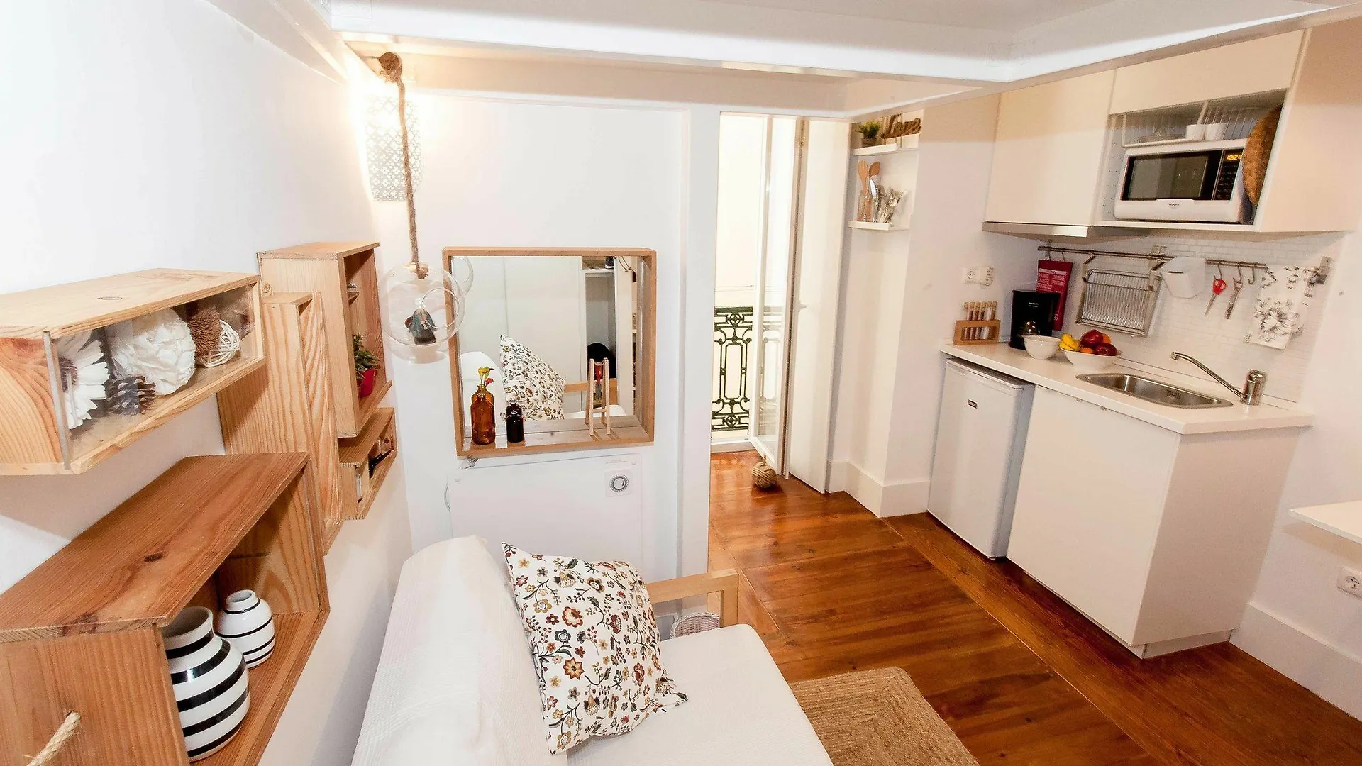 Galegas Self-Catering Studios Lisbon