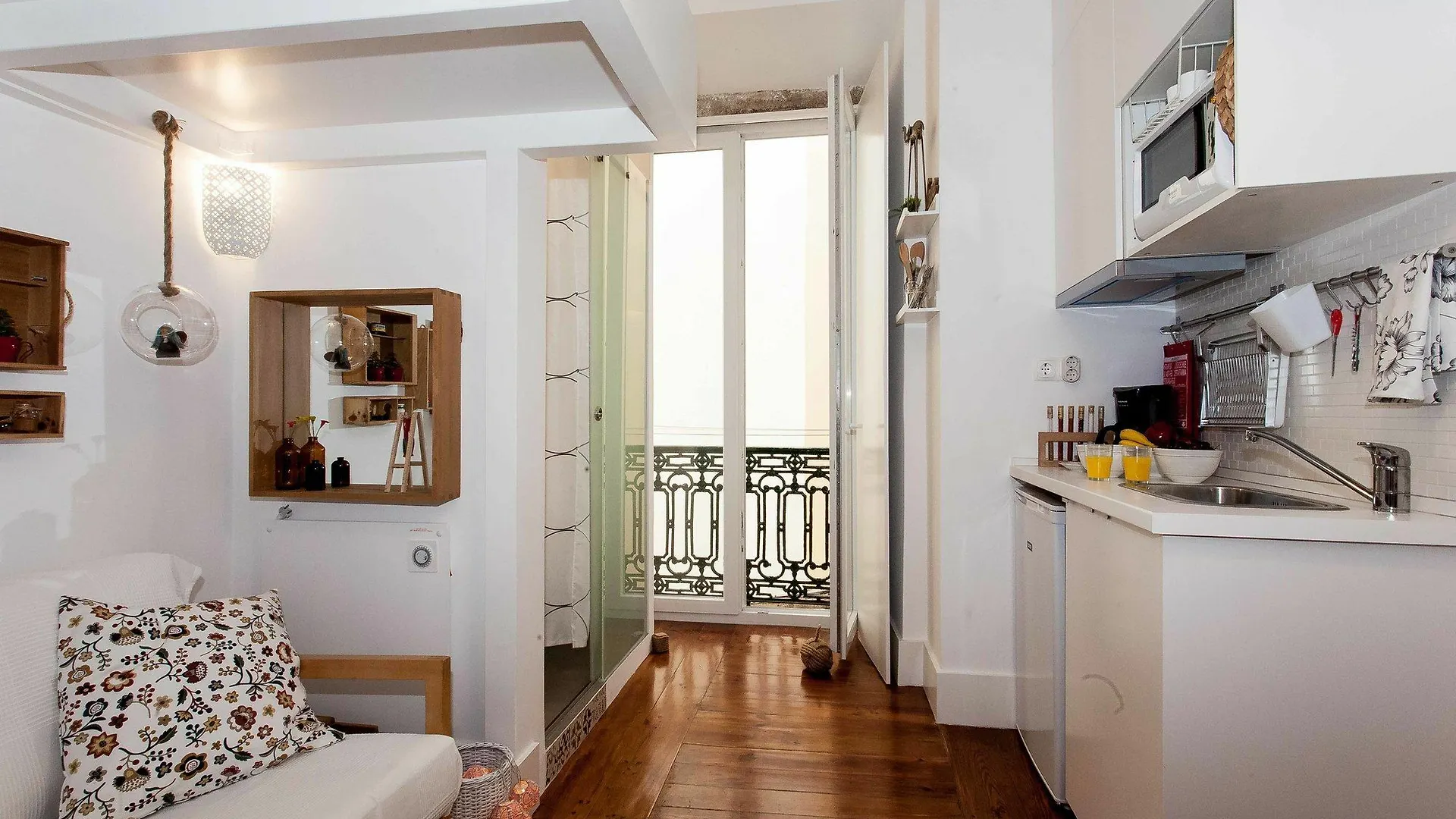 Galegas Self-Catering Studios Lisbon